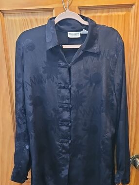 Mandarin-Style Long Sleeve Shirt